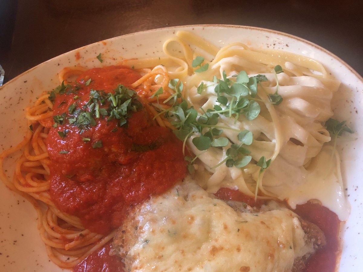 Restaurant Review: Tony’s Town Square&nbsp;Restaurant